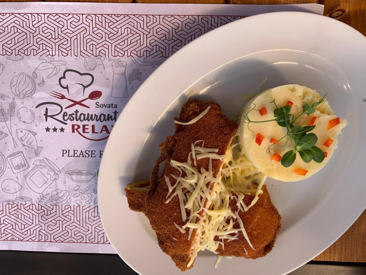 Hotel Relax Sovata Ngoại thất bức ảnh