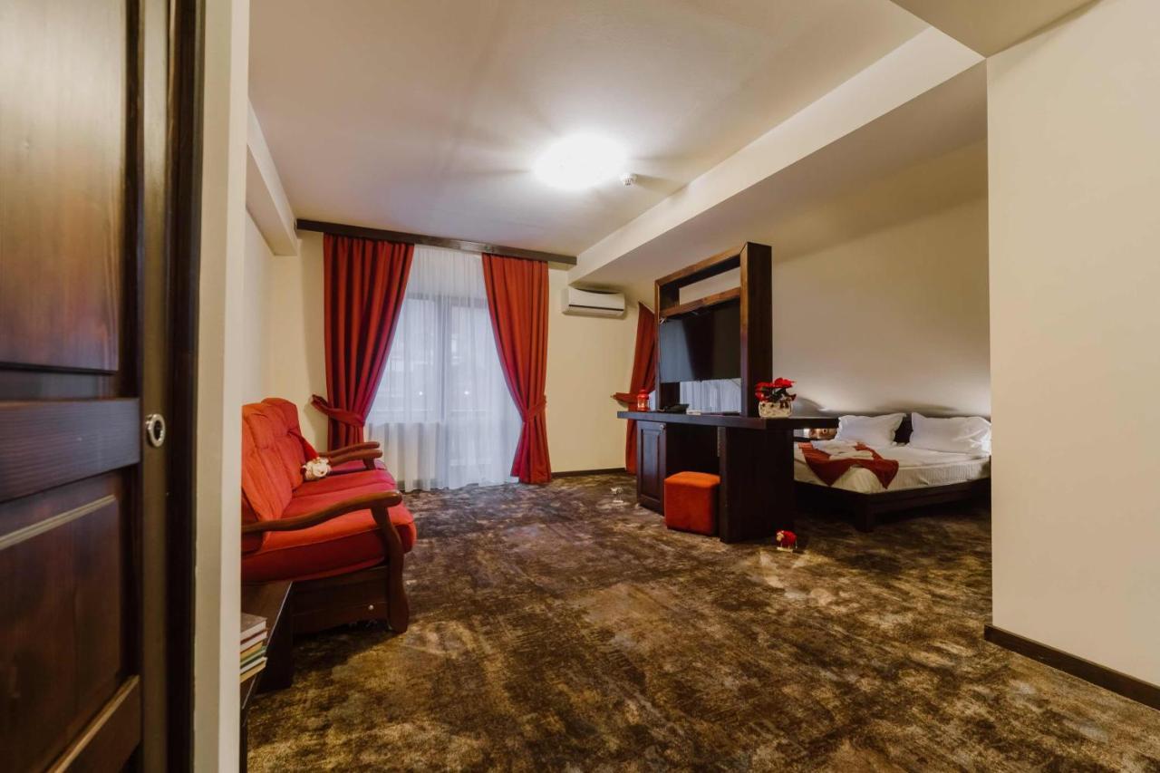 Hotel Relax Sovata Ngoại thất bức ảnh