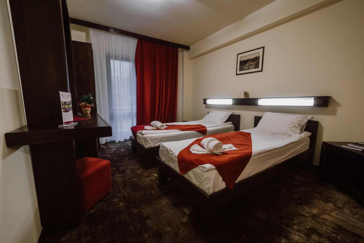 Hotel Relax Sovata Ngoại thất bức ảnh